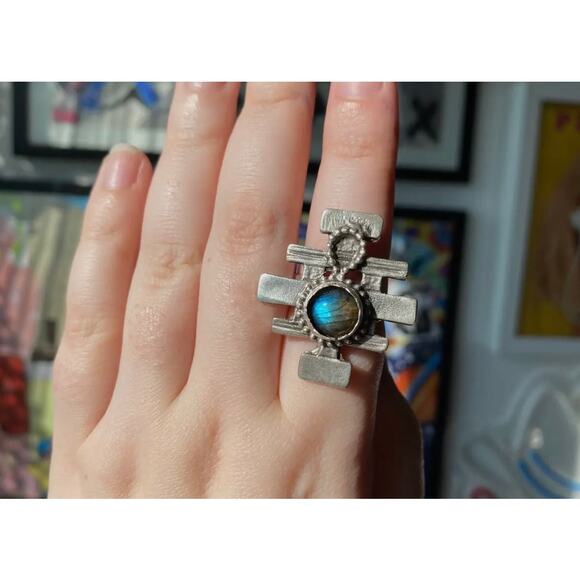 Labradorite Statement Ring - Picture 1 of 4